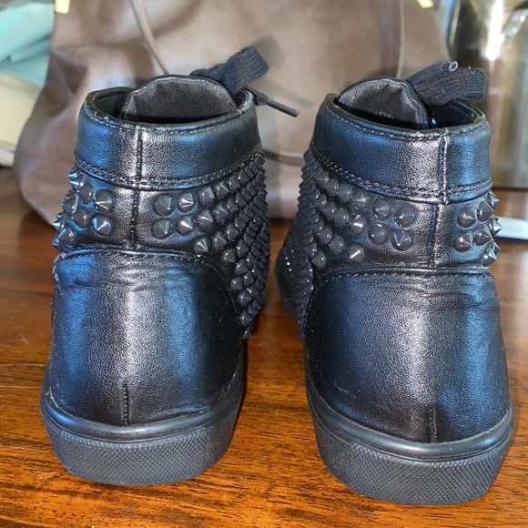 Steve Madden high tops - Picture 7 of 9
